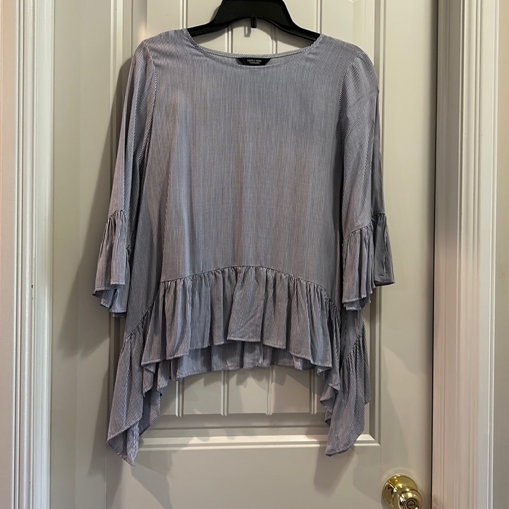 Simply Vera Verawang top
